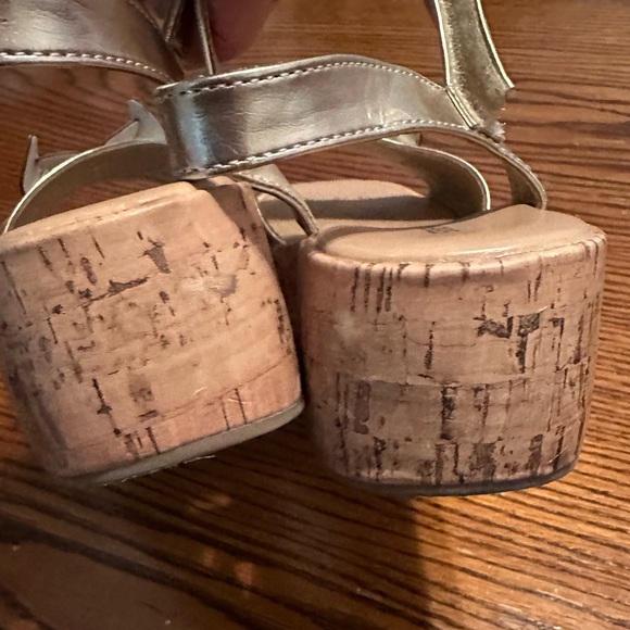 Steve Madden Metallic Butterfly Sandals - Picture 6 of 9